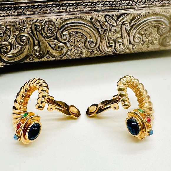 Rare Vintage Cornucopia Mogul Earrings - Picture 13 of 14